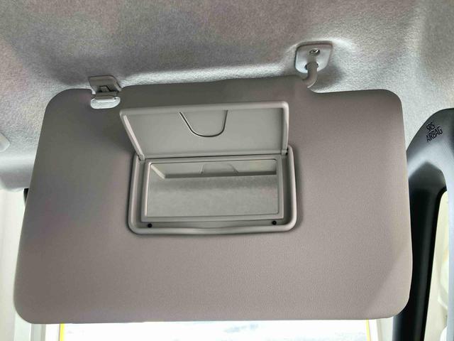 ムーヴキャンバスストライプスＧ衝突被害軽減ブレーキ　横滑り防止装置　オートハイビーム　アイドリングストップ　ステアリングスイッチ　オートライト　キーフリーシステム　オートエアコン　ディスプレイオーディオ　バックカメラ　マット（岐阜県）の中古車