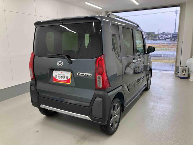 タントファンクロスターボリミテッド衝突被害軽減ブレーキ　横滑り防止装置　４ＷＤ　オートハイビーム　アイドリングストップ　ステアリングスイッチ　オートライト　キーフリーシステム　オートエアコン　パノラマカメラ　ＥＴＣ（岐阜県）の中古車