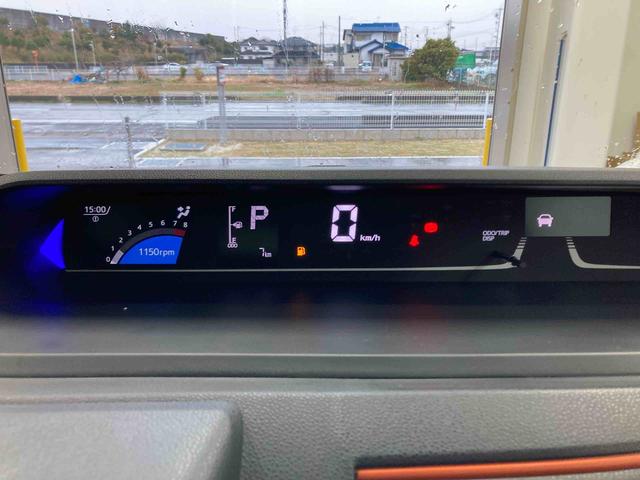 タントファンクロスターボリミテッド衝突被害軽減ブレーキ　横滑り防止装置　４ＷＤ　オートハイビーム　アイドリングストップ　ステアリングスイッチ　オートライト　キーフリーシステム　オートエアコン　パノラマカメラ　ＥＴＣ（岐阜県）の中古車