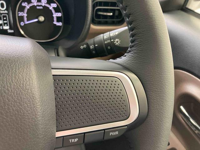 ムーヴキャンバスセオリーＧ衝突被害軽減ブレーキ　横滑り防止装置　オートハイビーム　アイドリングストップ　ステアリングスイッチ　オートライト　キーフリーシステム　オートエアコン　パノラマカメラ（岐阜県）の中古車