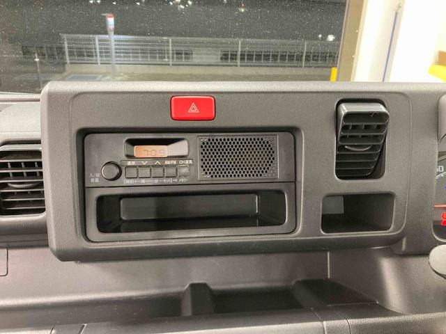 ハイゼットトラックスタンダード４ＷＤ　ＡＴ　エアコン　パワステ　ラジオ　マット　バイザー（岐阜県）の中古車