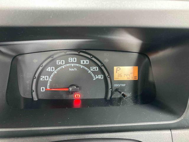 ハイゼットトラックスタンダード４ＷＤ　ＡＴ　エアコン　パワステ　ラジオ　マット　バイザー（岐阜県）の中古車