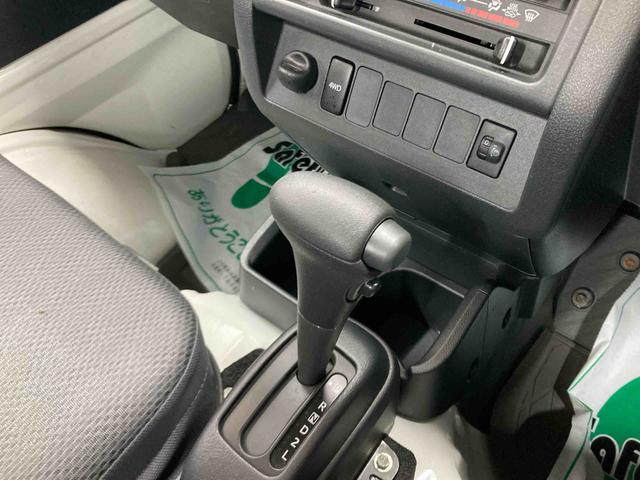 ハイゼットトラックスタンダード４ＷＤ　ＡＴ　エアコン　パワステ　ラジオ　マット　バイザー（岐阜県）の中古車