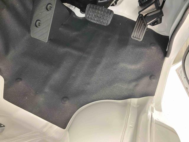 ハイゼットトラックスタンダード衝突被害軽減ブレーキ　横滑り防止装置　４ＷＤ　ＣＶＴ　エアコン　パワステ　ラジオ　オートハイビーム　アイドリングストップ　オートライト（岐阜県）の中古車