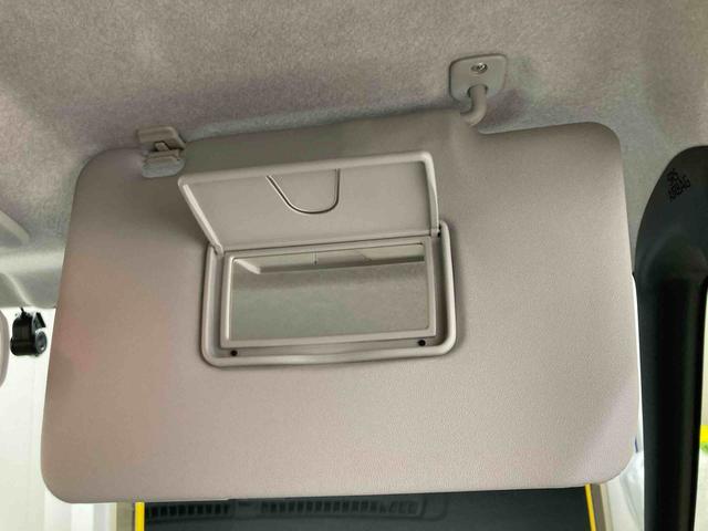 ムーヴキャンバスストライプスＧターボ衝突被害軽減ブレーキ　横滑り防止装置　オートハイビーム　アイドリングストップ　ステアリングスイッチ　オートライト　キーフリーシステム　オートエアコン　ナビ　ドラレコ　パノラマカメラ　ＥＴＣ　マット（岐阜県）の中古車