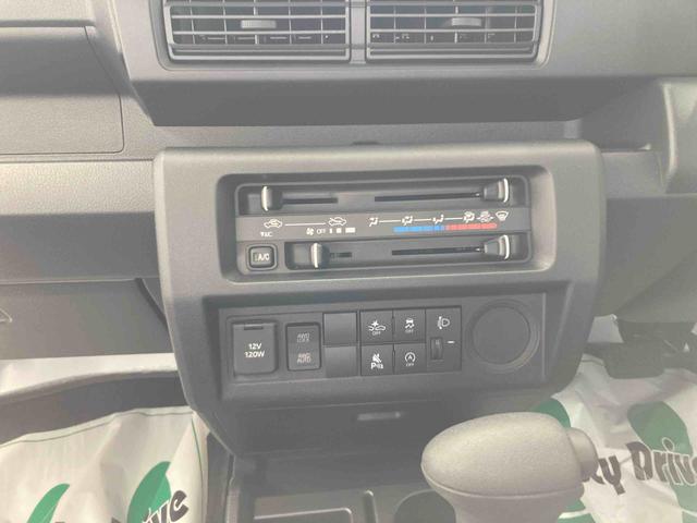 ハイゼットトラックスタンダード衝突被害軽減ブレーキ　横滑り防止装置　４ＷＤ　ＣＶＴ　エアコン　パワステ　ラジオ　オートハイビーム　アイドリングストップ　オートライト　マット（岐阜県）の中古車