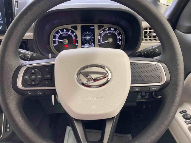 ムーヴキャンバスストライプスＧ衝突被害軽減ブレーキ　横滑り防止装置　４ＷＤ　オートハイビーム　アイドリングストップ　ステアリングスイッチ　オートライト　キーフリーシステム　オートエアコン　ディスプレイオーディオ　バックカメラ（岐阜県）の中古車