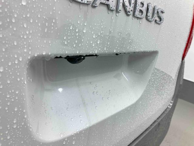 ムーヴキャンバスストライプスＧ衝突被害軽減ブレーキ　横滑り防止装置　オートハイビーム　アイドリングストップ　ステアリングスイッチ　オートライト　キーフリーシステム　オートエアコン　ナビ　ドラレコ　パノラマカメラ　ＥＴＣ　マット（岐阜県）の中古車