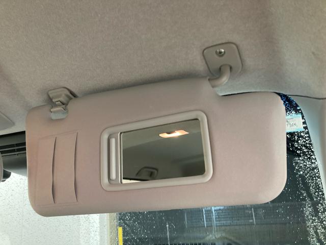 ムーヴＸ　ＳＡIII衝突被害軽減ブレーキ　横滑り防止装置　オートハイビーム　アイドリングストップ　ステアリングスイッチ　オートライト　キーフリーシステム　オートエアコン　ナビ　ドラレコ　パノラマカメラ　マット　バイザー（岐阜県）の中古車