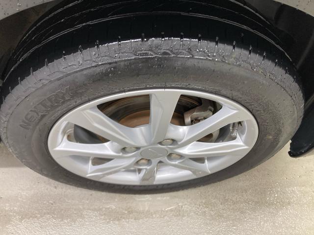 ムーヴＸ　ＳＡIII衝突被害軽減ブレーキ　横滑り防止装置　オートハイビーム　アイドリングストップ　ステアリングスイッチ　オートライト　キーフリーシステム　オートエアコン　ナビ　ドラレコ　パノラマカメラ　マット　バイザー（岐阜県）の中古車