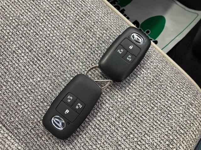 ムーヴキャンバスストライプスG衝突被害軽減ブレーキ 横滑り防止装置 オートハイビーム アイドリングストップ ステアリングスイッチ オートライト キーフリーシステム オートエアコン ナビ ドラレコ パノラマカメラ ETC マット(岐阜県)の中古車