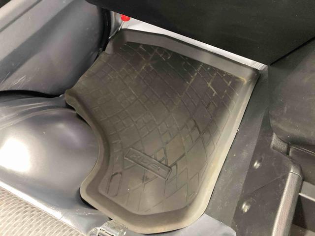 ハイゼットトラックスタンダードＳＡIIIｔ衝突被害軽減ブレーキ　横滑り防止装置　２ＷＤ　ＡＴ　エアコン　パワステ　ラジオ　マット　バイザー（岐阜県）の中古車