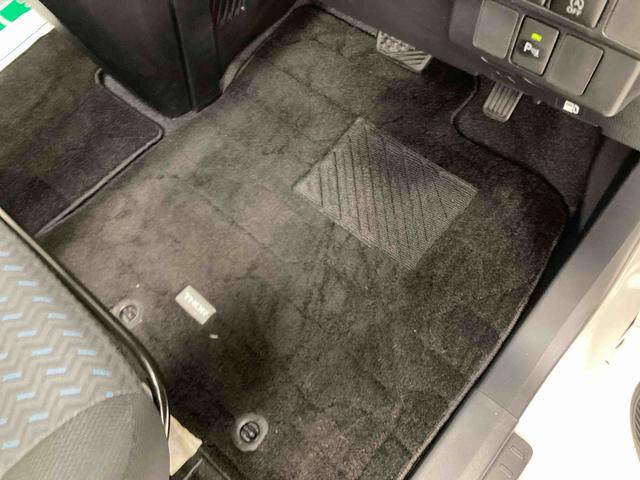 トールカスタムＧ衝突被害軽減ブレーキ　横滑り防止装置　オートハイビーム　アイドリングストップ　ステアリングスイッチ　　キーフリー　オートエアコン　モニター付オーディオ　バックカメラ　ドラレコ　ＥＴＣ　マット　バイザー（岐阜県）の中古車