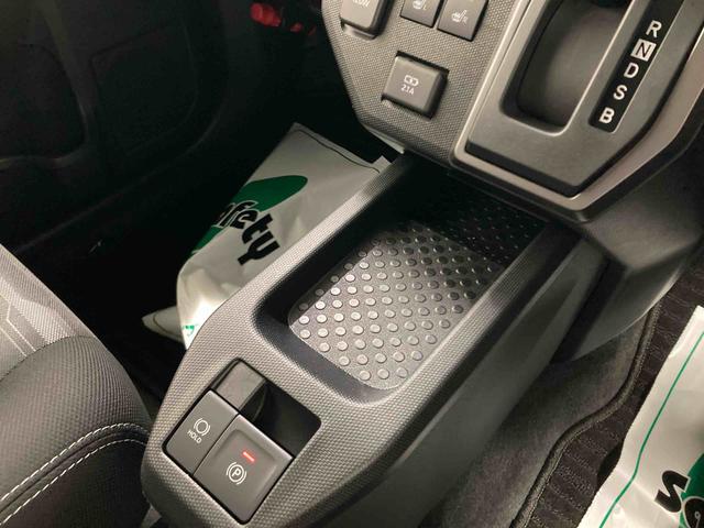 タフトＧ　ダーククロムベンチャー衝突被害軽減ブレーキ　横滑り防止装置　オートハイビーム　アイドリングストップ　ステアリングスイッチ　オートライト　キーフリーシステム　オートエアコン　パノラマカメラ　マット　バイザー（岐阜県）の中古車