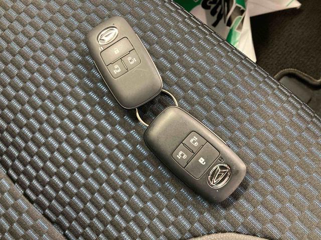 タントカスタムＸ衝突被害軽減ブレーキ　横滑り防止装置　オートハイビーム　アイドリングストップ　ステアリングスイッチ　オートライト　キーフリーシステム　オートエアコン　パノラマカメラ　マット　バイザー（岐阜県）の中古車