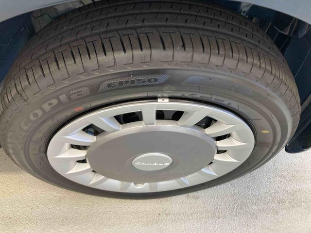 ムーヴキャンバスセオリーＧターボ衝突被害軽減ブレーキ　横滑り防止装置　オートハイビーム　アイドリングストップ　ステアリングスイッチ　オートライト　キーフリーシステム　オートエアコン　パノラマカメラ（岐阜県）の中古車