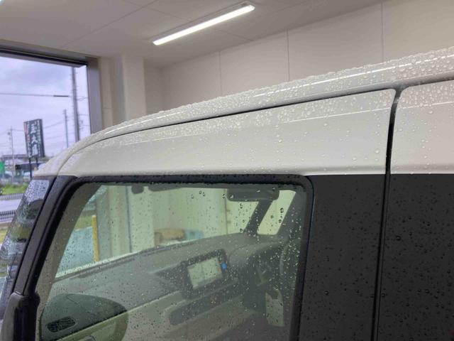 ムーヴキャンバスストライプスＧ衝突被害軽減ブレーキ　横滑り防止装置　４ＷＤ　オートハイビーム　アイドリングストップ　ステアリングスイッチ　オートライト　キーフリー　オートエアコン　ナビ　ドラレコ　パノラマカメラ　ＥＴＣ　マット（岐阜県）の中古車