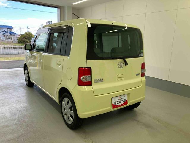 ピクシススペースＸ４ＷＤ　エアコン　パワステ　キーフリーシステム　ＣＤチューナー　アイドリングストップ　マット　バイザー（岐阜県）の中古車