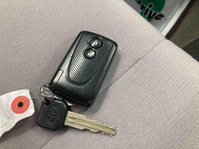 ピクシススペースＸ４ＷＤ　エアコン　パワステ　キーフリーシステム　ＣＤチューナー　アイドリングストップ　マット　バイザー（岐阜県）の中古車