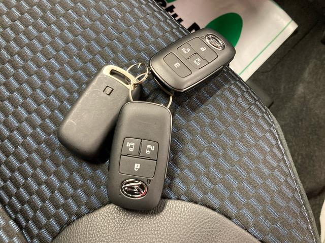 タントカスタムＲＳ衝突被害軽減ブレーキ　横滑り防止装置　オートハイビーム　アイドリングストップ　ステアリングスイッチ　オートライト　キーフリーシステム　オートエアコン　ナビ　ドラレコ　パノラマカメラ　ＥＴＣ　バイザー（岐阜県）の中古車