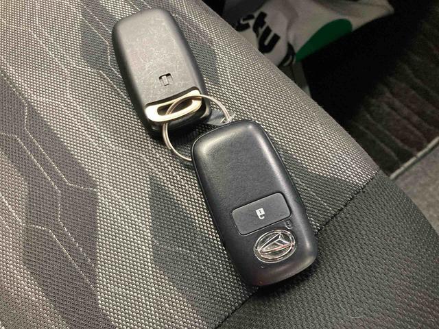 タフトＸ衝突被害軽減ブレーキ　横滑り防止装置　オートハイビーム　アイドリングストップ　ステアリングスイッチ　オートライト　キーフリー　オートエアコン　ナビ　ドラレコ　パノラマカメラ　ＥＴＣ　マット　バイザー（岐阜県）の中古車