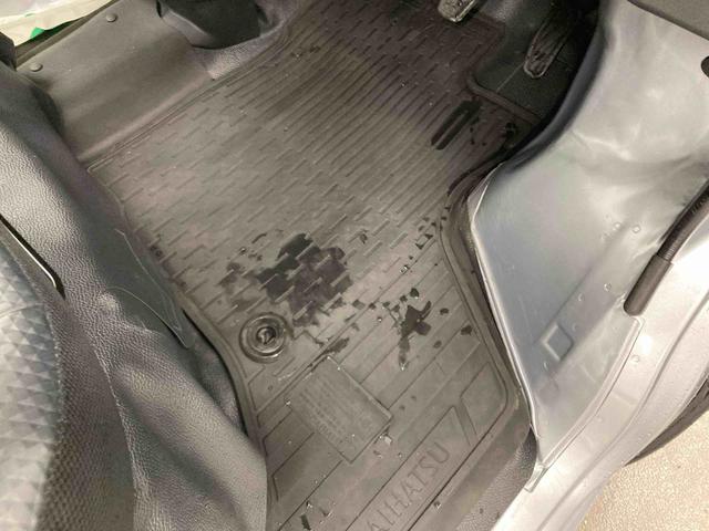 ハイゼットカーゴスペシャル衝突被害軽減ブレーキ　横滑り防止装置　４ＷＤ　ＣＶＴ　エアコン　パワステ　ラジオ　オートハイビーム　アイドリングストップ　オートライト　マット　バイザー（岐阜県）の中古車