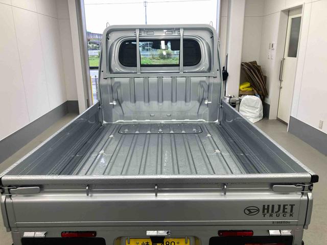 ハイゼットトラックスタンダード衝突被害軽減ブレーキ　横滑り防止装置　４ＷＤ　ＣＶＴ　エアコン　パワステ　ラジオ　オートハイビーム　アイドリングストップ　オートライト　マット　バイザー（岐阜県）の中古車