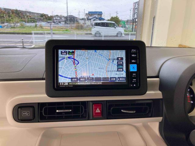 ムーヴキャンバスストライプスＧ衝突被害軽減ブレーキ　横滑り防止装置　４ＷＤ　オートハイビーム　アイドリングストップ　ステアリングスイッチ　オートライト　キーフリー　オートエアコン　ナビ　ドラレコ　パノラマカメラ　ＥＴＣ　マット（岐阜県）の中古車