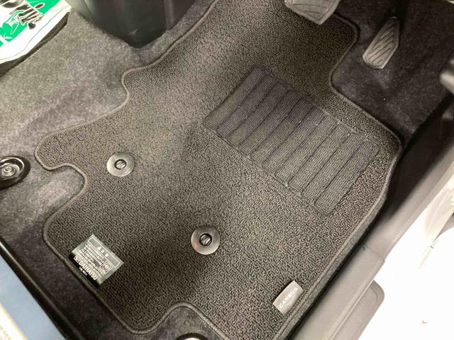 ムーヴキャンバスストライプスＧ衝突被害軽減ブレーキ　横滑り防止装置　４ＷＤ　オートハイビーム　アイドリングストップ　ステアリングスイッチ　オートライト　キーフリー　オートエアコン　ナビ　ドラレコ　パノラマカメラ　ＥＴＣ　マット（岐阜県）の中古車