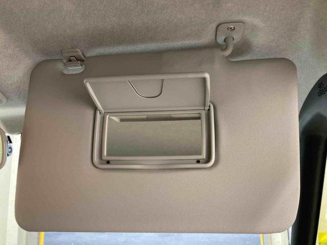 ムーヴキャンバスストライプスＧ衝突被害軽減ブレーキ　横滑り防止装置　４ＷＤ　オートハイビーム　アイドリングストップ　ステアリングスイッチ　オートライト　キーフリー　オートエアコン　ナビ　ドラレコ　パノラマカメラ　ＥＴＣ　マット（岐阜県）の中古車