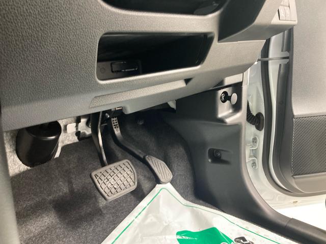 ムーヴキャンバスセオリーＧ衝突被害軽減ブレーキ　横滑り防止装置　オートマチックハイビーム　アイドリングストップ　ステアリングスイッチ　オートライト　キーフリーシステム　オートエアコン　ベンチシート　シートヒーター　ＬＥＤヘッド（岐阜県）の中古車