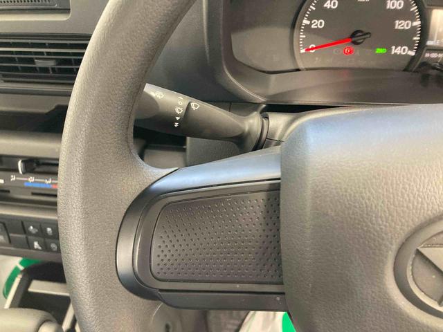 ハイゼットトラックスタンダード衝突被害軽減ブレーキ　横滑り防止装置　４ＷＤ　ＣＶＴ　エアコン　パワステ　ラジオ　オートハイビーム　アイドリングストップ　オートライト　マット（岐阜県）の中古車