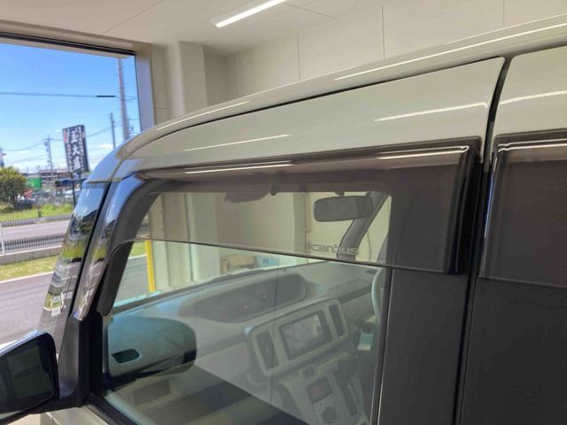 ムーヴキャンバスＸリミテッドメイクアップ　ＳＡII衝突被害軽減ブレーキ　横滑り防止装置　アイドリングストップ　ステアリングスイッチ　オートライト　キーフリーシステム　オートエアコン　社外ナビ　バックカメラ　ＥＴＣ　マット　バイザー（岐阜県）の中古車