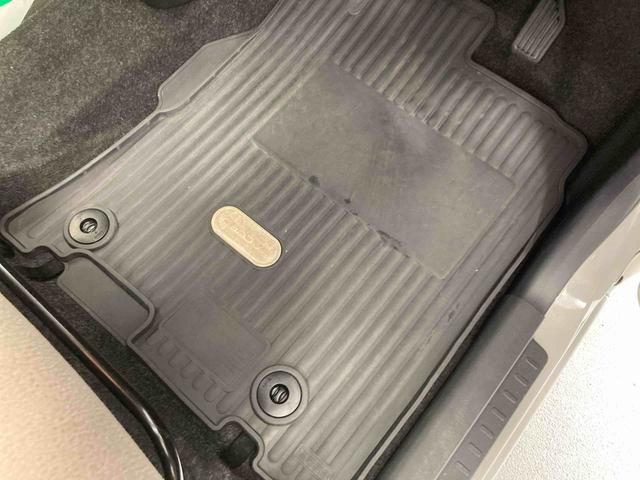 ムーヴキャンバスＸリミテッドメイクアップ　ＳＡII衝突被害軽減ブレーキ　横滑り防止装置　アイドリングストップ　ステアリングスイッチ　オートライト　キーフリーシステム　オートエアコン　社外ナビ　バックカメラ　ＥＴＣ　マット　バイザー（岐阜県）の中古車