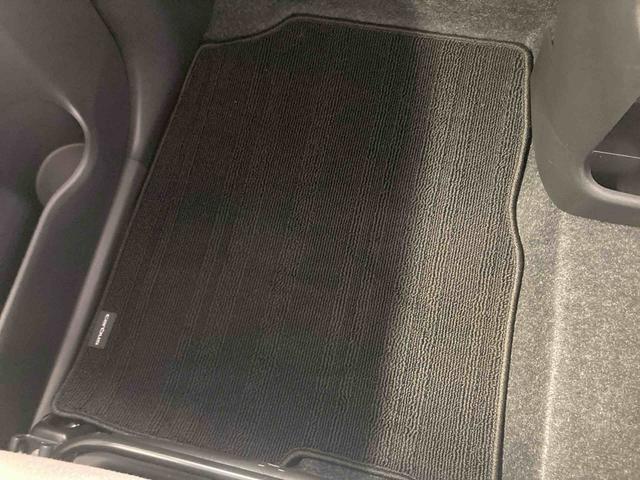 ムーヴキャンバスＧメイクアップＶＳ　ＳＡIII衝突被害軽減ブレーキ　横滑り防止装置　オートマチックハイビーム　アイドリングストップ　ステアリングスイッチ　オートライト　キーフリーシステム　オートエアコン　純正ホイールキャップ　ナビ　ベンチシート（岐阜県）の中古車