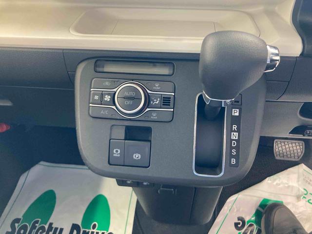 ムーヴキャンバスストライプスＧ衝突被害軽減ブレーキ　横滑り防止装置　オートマチックハイビーム　アイドリングストップ　ステアリングスイッチ　オートライト　キーフリーシステム　オートエアコン　ベンチシート　両側電動スライドドア　ＬＥＤ（岐阜県）の中古車