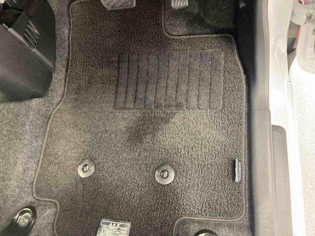 ムーヴキャンバスストライプスＧ衝突被害軽減ブレーキ　横滑り防止装置　オートマチックハイビーム　アイドリングストップ　ステアリングスイッチ　オートライト　キーフリーシステム　オートエアコン　ベンチシート　両側電動スライドドア　ＬＥＤ（岐阜県）の中古車