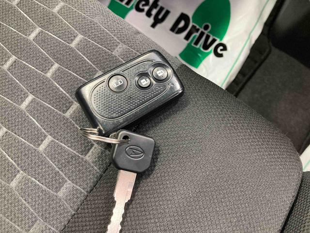 ウェイクX SA衝突被害軽減ブレーキ 横滑り防止装置 4WD アイドリングストップ ステアリングスイッチ オートライト キーフリーシステム オートエアコン シートヒーター ナビ バックカメラ ETC マット バイザー(岐阜県)の中古車