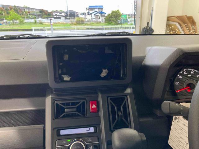 タフトＸ衝突被害軽減ブレーキ　横滑り防止装置　オートハイビーム　アイドリングストップ　ステアリングスイッチ　オートライト　キーフリーシステム　オートエアコン　バックカメラ　マット　バイザー（岐阜県）の中古車