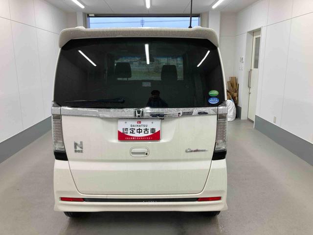 N−BOXカスタムG SSパッケージ衝突被害軽減ブレーキ 横滑り防止装置 ステアリングスイッチ オートライト キーフリーシステム オートエアコン ナビ バックカメラ ETC マット バイザー(岐阜県)の中古車