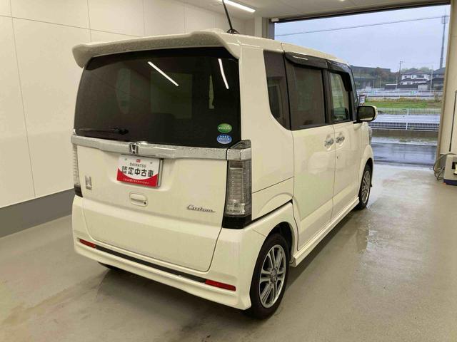 N−BOXカスタムG SSパッケージ衝突被害軽減ブレーキ 横滑り防止装置 ステアリングスイッチ オートライト キーフリーシステム オートエアコン ナビ バックカメラ ETC マット バイザー(岐阜県)の中古車