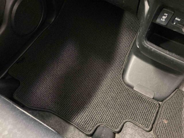 N−BOXカスタムG SSパッケージ衝突被害軽減ブレーキ 横滑り防止装置 ステアリングスイッチ オートライト キーフリーシステム オートエアコン ナビ バックカメラ ETC マット バイザー(岐阜県)の中古車