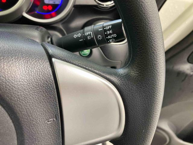 N−BOXカスタムG SSパッケージ衝突被害軽減ブレーキ 横滑り防止装置 ステアリングスイッチ オートライト キーフリーシステム オートエアコン ナビ バックカメラ ETC マット バイザー(岐阜県)の中古車