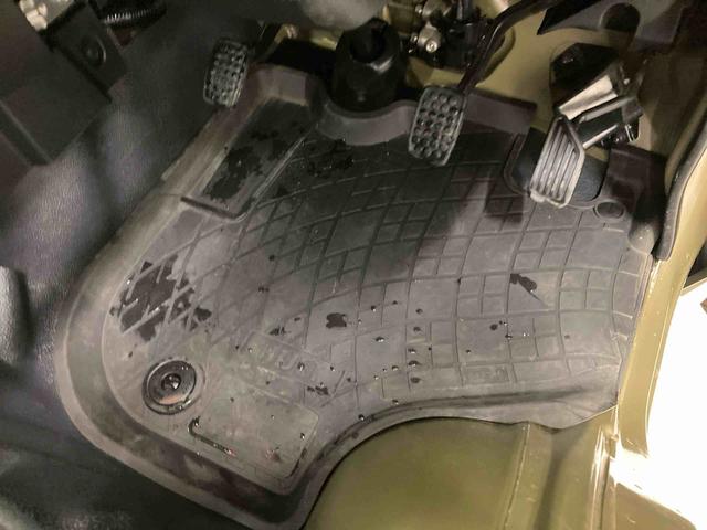 ハイゼットトラックＥＸＴ衝突被害軽減ブレーキ　横滑り防止装置　２ＷＤ　ＭＴ　エアコン　パワステ　モニター付きオーディオ　オートハイビーム　アイドリングストップ　オートライト　キーフリーシステム　マット　バイザー（岐阜県）の中古車