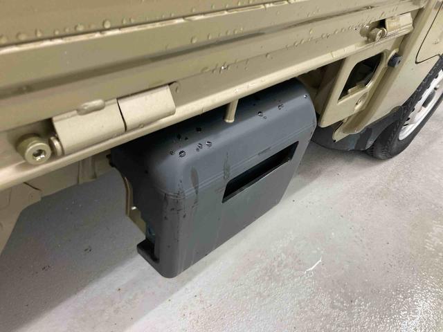 ハイゼットトラックＥＸＴ衝突被害軽減ブレーキ　横滑り防止装置　２ＷＤ　ＭＴ　エアコン　パワステ　モニター付きオーディオ　オートハイビーム　アイドリングストップ　オートライト　キーフリーシステム　マット　バイザー（岐阜県）の中古車