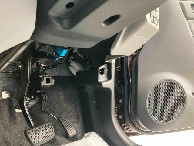 ミライースＸ　リミテッドＳＡIII衝突被害軽減ブレーキ　横滑り防止装置　オートマチックハイビーム　アイドリングストップ　キーレス　エアコン　エアバッグ　パワーウィンドウ　ナビ　バックカメラ　純正ホイールキャップ　ドライブレコーダー（岐阜県）の中古車