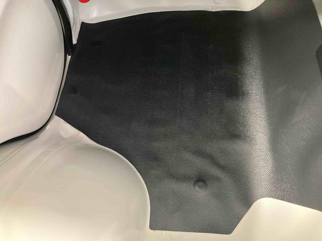 ハイゼットトラックスタンダード衝突被害軽減ブレーキ　横滑り防止装置　オートマチックハイビーム　アイドリングストップ　エアコン　エアバッグ　手動式ウィンドウ　パートタイム４ＷＤ　ＣＶＴ　純正オーディオ　オートライト　５２２キロ（岐阜県）の中古車