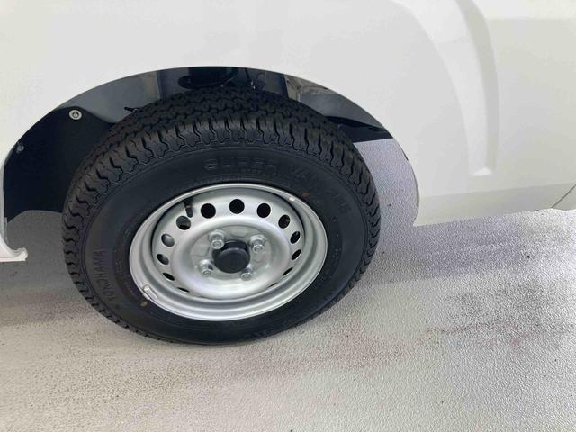 ハイゼットトラックスタンダード衝突被害軽減ブレーキ　横滑り防止装置　オートマチックハイビーム　アイドリングストップ　エアコン　エアバッグ　手動式ウィンドウ　パートタイム４ＷＤ　ＣＶＴ　純正オーディオ　オートライト　５２２キロ（岐阜県）の中古車