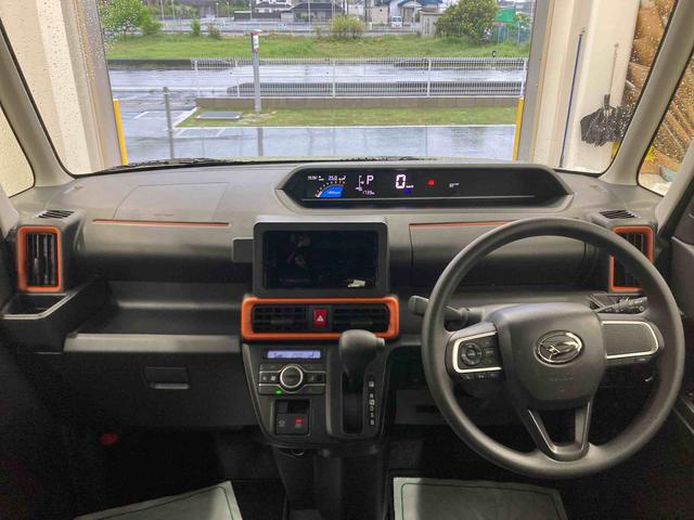 タントファンクロス衝突被害軽減ブレーキ　横滑り防止装置　オートマチックハイビーム　アイドリングストップ　ステアリングスイッチ　オートライト　キーフリーシステム　オートエアコン　純正アルミホイール　両側電動スライドドア（岐阜県）の中古車