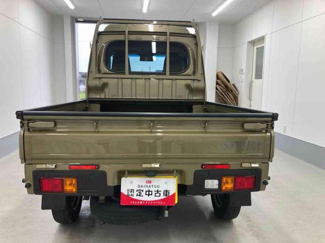 ハイゼットトラックジャンボスタンダード衝突被害軽減ブレーキ　横滑り防止装置　オートマチックハイビーム　アイドリングストップ　エアコン　エアバッグ　バイザー　マット　パートタイム４ＷＤ　５速ＭＴ車　オーディオ　荷台マット　ゲートプロテクター（岐阜県）の中古車